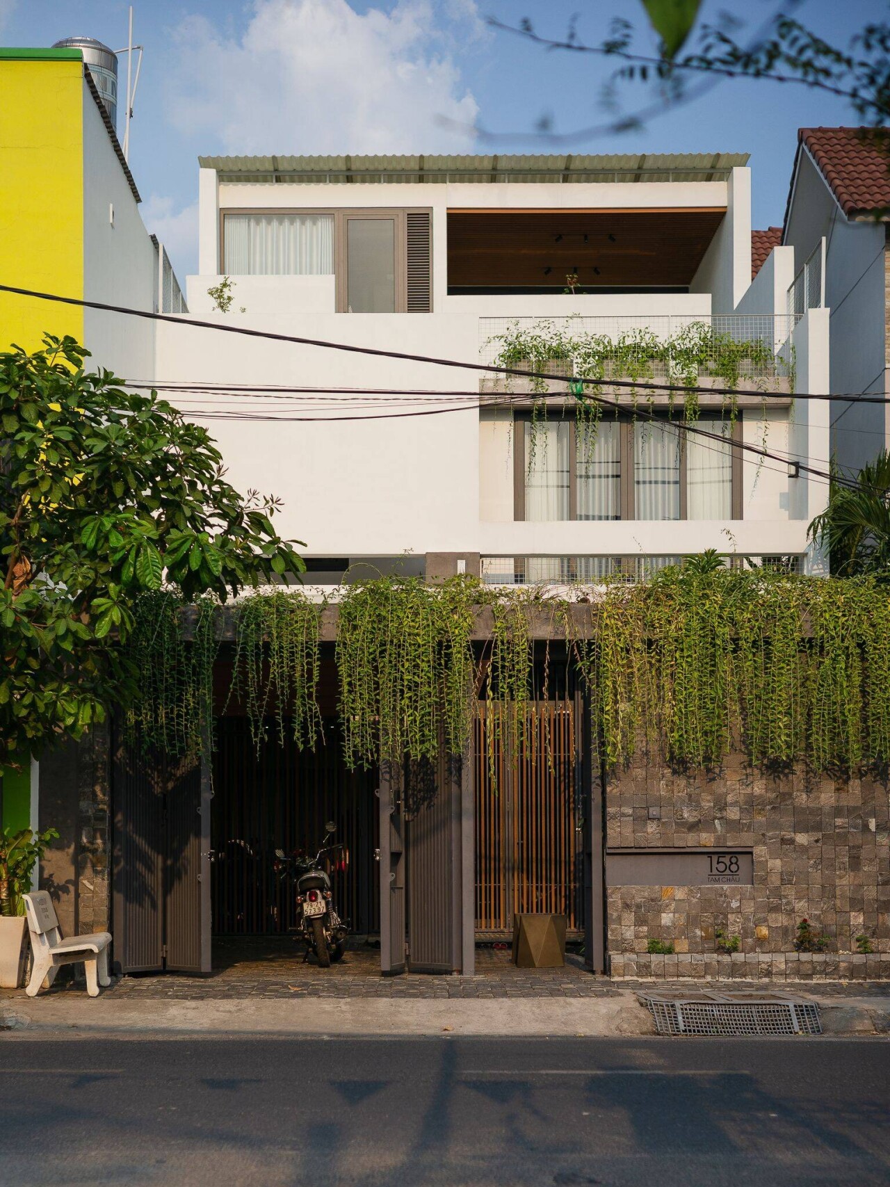 nha-huong-tay-16-1693318418.jpg