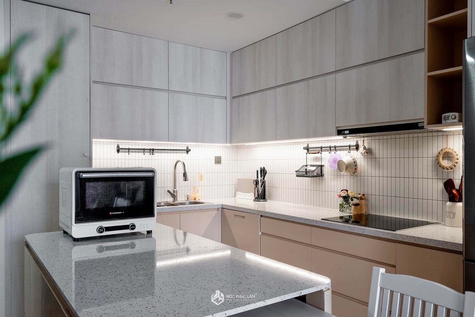 Sản Xuất May Đo Riêng Lẻ (Tủ Bếp, Tủ Áo, Giường)